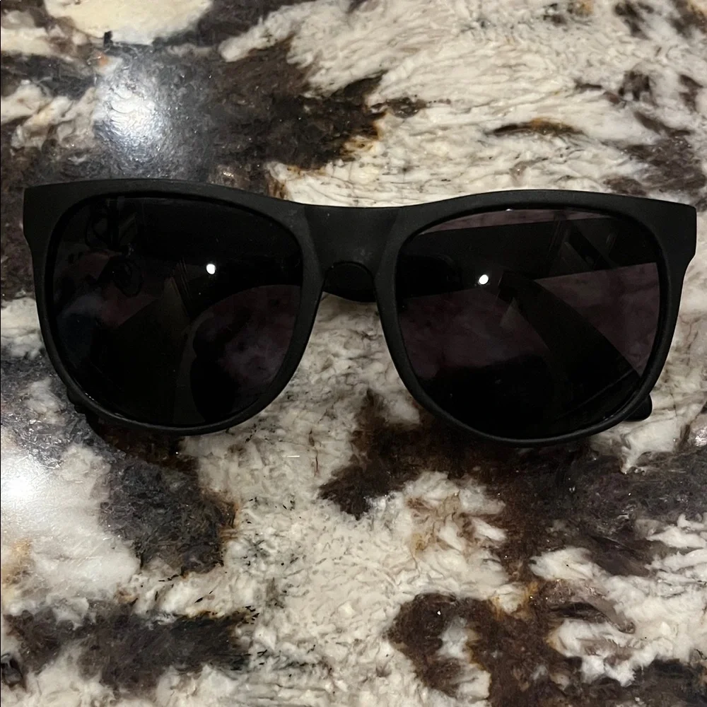 Tecate Stylish Black Sunglasses